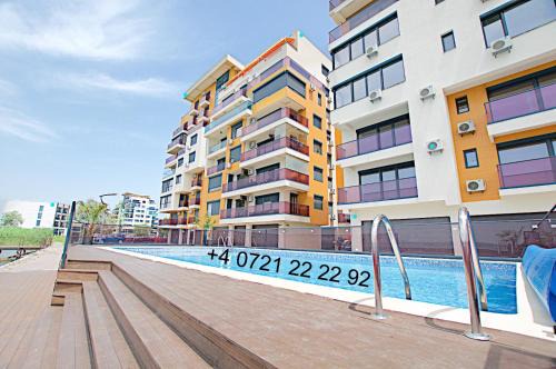 Constanta Apartment | Swimming Pool & Waterfront flat