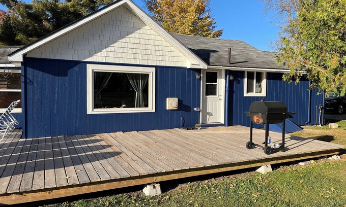 McMillan Cottage | Idyllic Lakefront Cottage: Swimming, Snowmobiling & More!