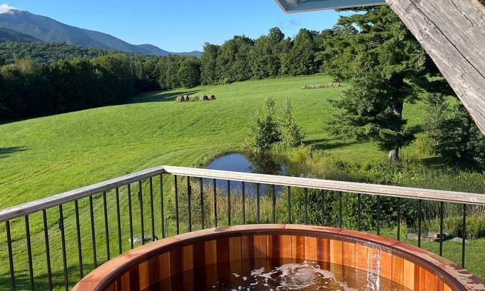 Jeffersonville Ski Chalet | Experience a Swiss Chalet with Hot Tub & Stunning Views