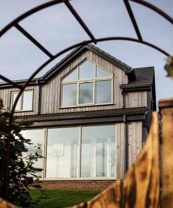 Penycwm House | Ocean View Bliss at Swn Y Don – Rated 10/10 by Guests
