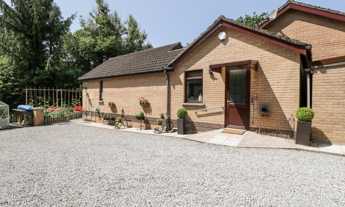 Bridgend House | Discover Swn Y Nant: A 4-Star Gem with Guest Rated 9/10