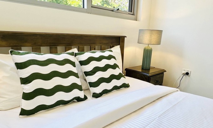 Strathfield Apartment | Top-Rated 1 Bed Apt in Sydney Strathfield, Steps to CBD