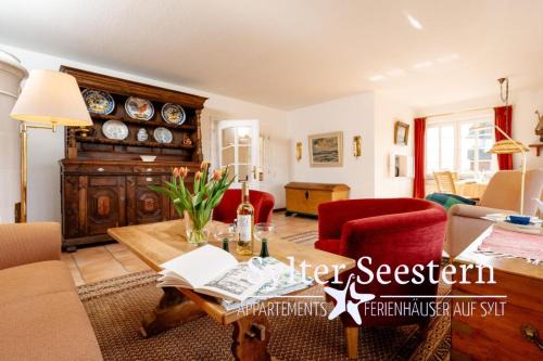 Großmorsum House | Relax at Sylter Seestern Haus Jölhuk with Ocean Views