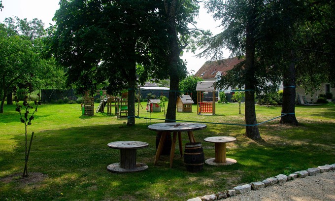 Couffy Bed & Breakfast | Welcome to Your Peaceful Retreat with Family-Friendly Perks