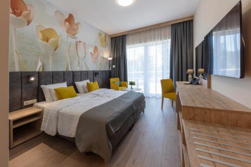 Zsambek Hotel | Experience Szépia Bio and Art Hotel: Pet-Friendly Retreat