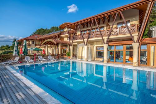 Szilvasvarad Hotel | Experience Szalajka Liget Hotel: 4-Star Spa Retreat