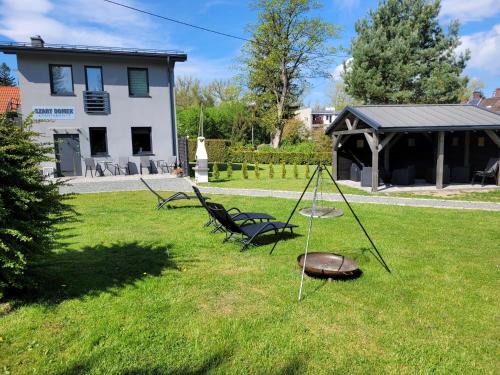 Janowice Wielkie Apartment | Family-Friendly Szary Domek With Exceptional 9.8 Rating