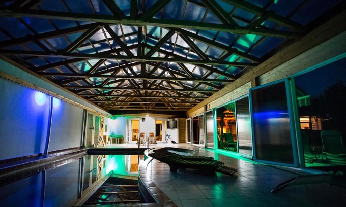 Fehergyarmat Apartment | Top-Rated Szatmár Beregi Élményliget with Pool & Hot Tub