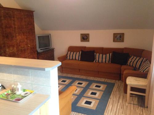 Harkany Apartment | Family-Friendly Stay at Szemán Kis Apartmanok - 10/10 Rating