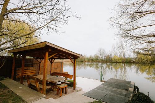 Bekesszentandras House | Oceanfront Getaway at Szentandrás Nyaraló - Guest Rated 9/10
