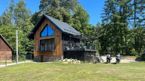 Dukla Ski Chalet | Family-Friendly Retreat at Szopówka Pod Grodziskiem - 9.8 Rated