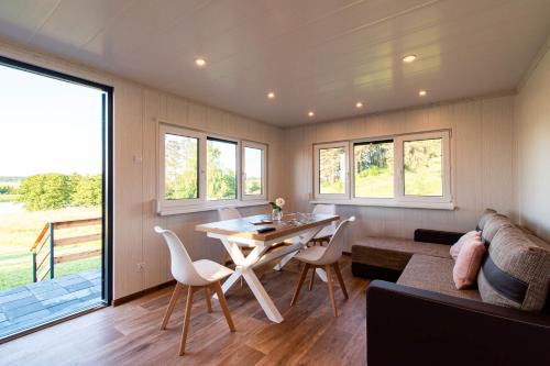 Miłki House | Beachfront Szuflandia: Pet-Friendly with Ocean Views