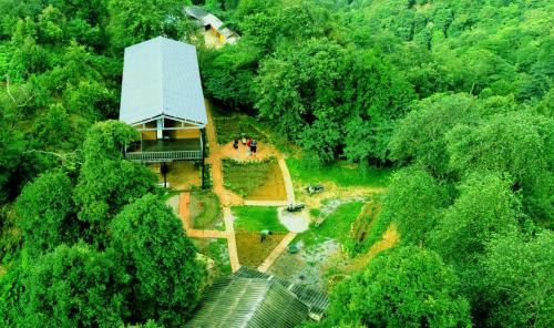 Bac Yen Cabin | Discover Tà Xùa Casablanca - Ideal Child-Friendly Retreat