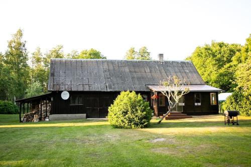 Saaremaa House | Relax at Tõnise Puhketalu: Pet and Child Friendly Retreat