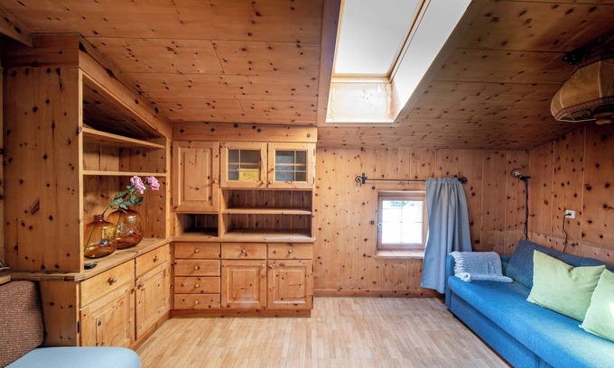 Rasa Apartment | Top-Rated Töllhof Studio with Family and Pet-Friendly Amenities
