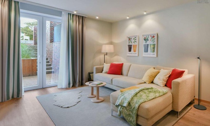 Juist Apartment | Top-Rated Toewerhus - Wohnung Segel: Family-Friendly Stay