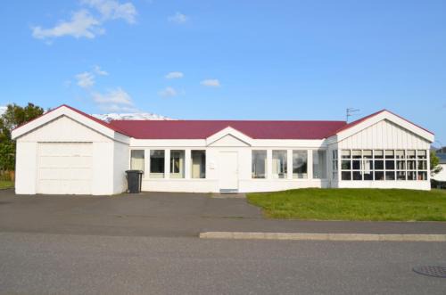 Grenivik House | Túngata Guesthouse