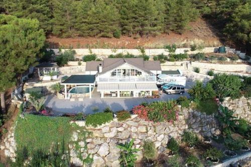 Adrasan Villa | Beachside Villa for 8 with Ocean View and Pool Access