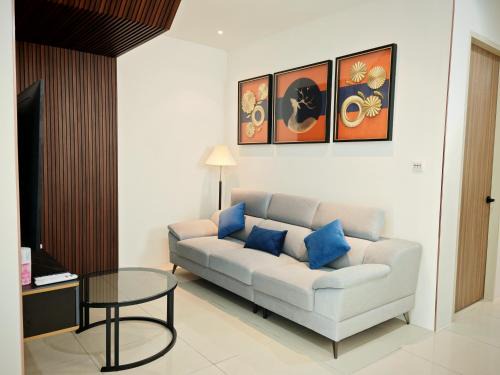 Kuching Villa | T&C Boxhill Gated 5 Min To Kuching Airport 12Pax