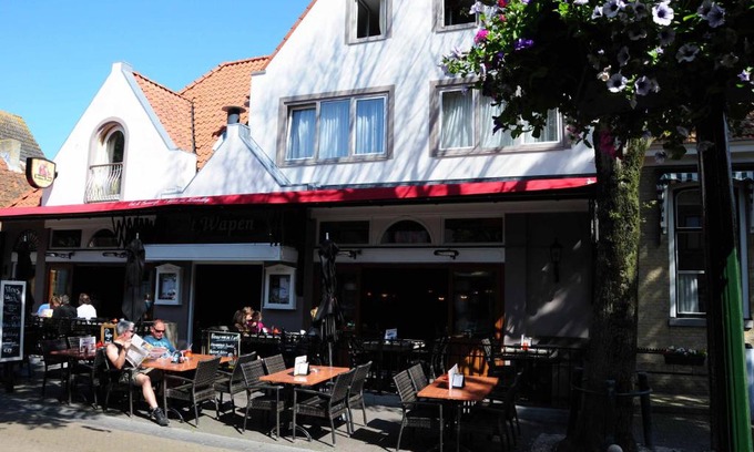 Midsland Hotel | Comfort and Convenience at Wapen van Terschelling Hotel