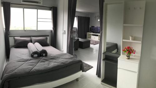 Ban Mai Apartment | Inviting T11 Popula Condo with Dining & Family Amenities