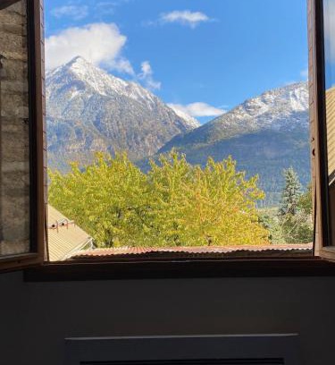 Chateauroux-les-Alpes Apartment | Comfortable T2 Just Steps from the Village with Pet Friendly Amenities