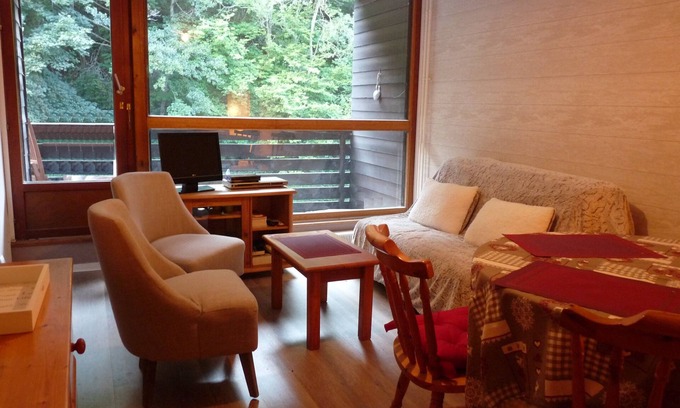Mont-Dore Apartment | Top-Rated T2 Apartment Les Pradets with Garage Access