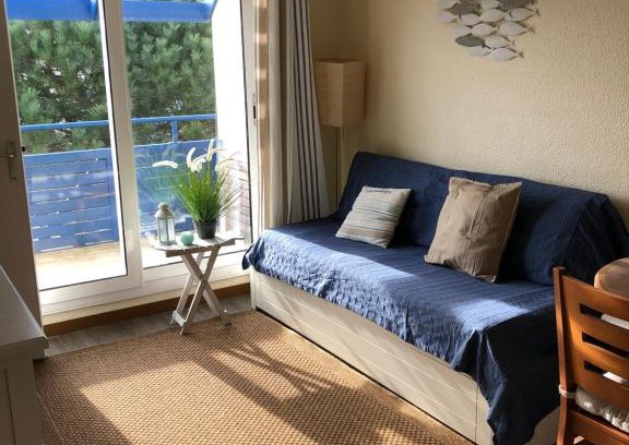 Lacanau-Ocean Apartment | Oceanfront T2 with Pool in Family-Friendly Residence