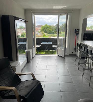 Albi Apartment | Family-Friendly T2 with Balcony and Parking in Ideal Location