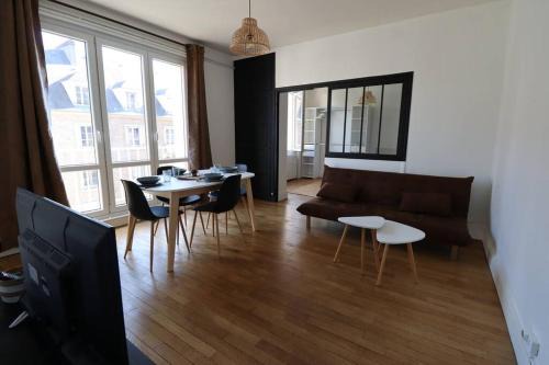 Nevers Apartment | Convenient Stay at T2 Centre Ville de Nevers - 8/10 Rating