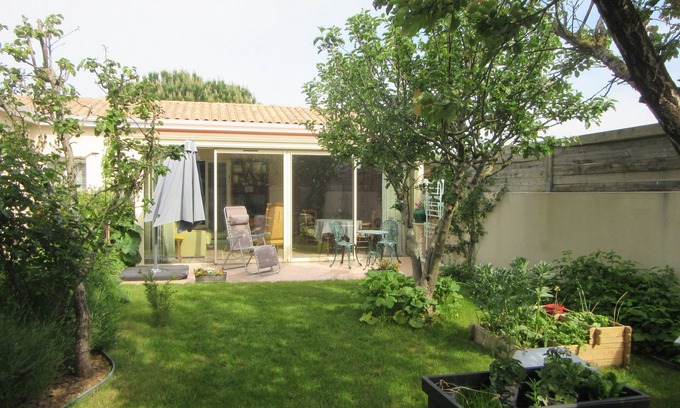Lagord House | Relaxing Gite de France with Private Garden Terrace