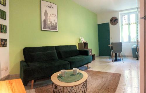 La Grand'Combe Apartment | Modern T2 Apartment, Fully Equipped Near Alès - 7.5/10 Rating