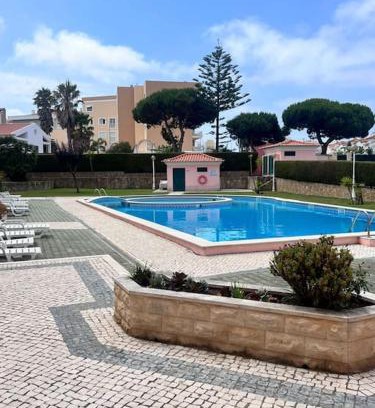 Ericeira Apartment | Relaxing T2 Ocean View House with Pool & Family-Friendly Vibes
