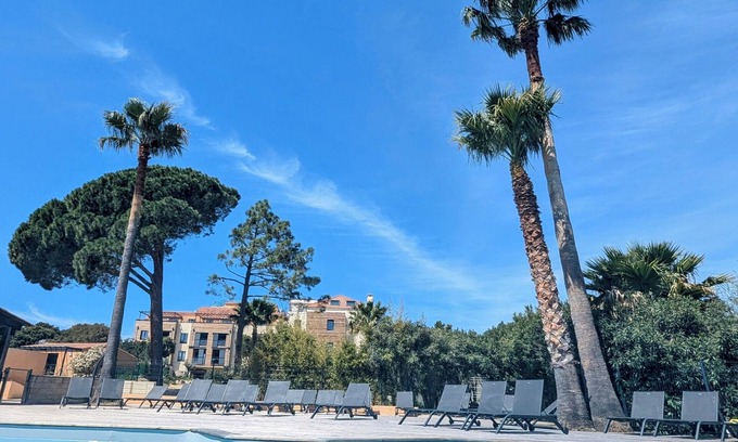Pianotolli-Caldarello Apartment | T2 rental with infinity pool sea view South Corsica
