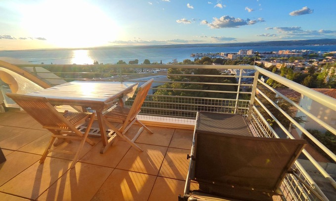 Sete Apartment | Elegant T2 with Pool, Ocean Views & Top Guest Ratings