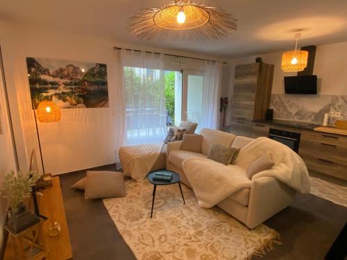 Duingt Apartment | Comfortable T3 Apartment Just 5 Minutes from Lake Annecy