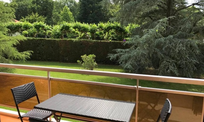 Anglet Apartment | Modern T3 Apartment with Family and Pet Friendly Amenities