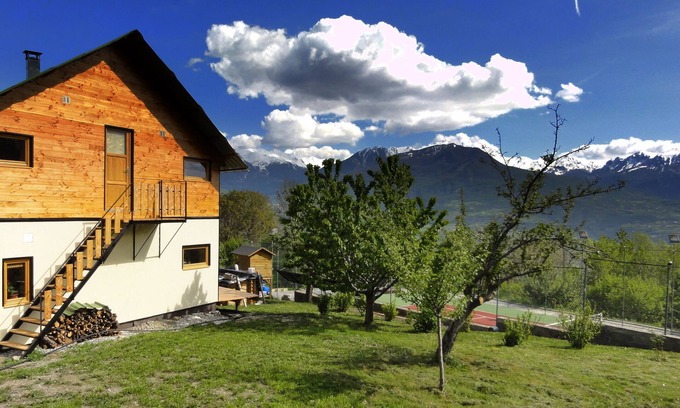 Embrun Apartment | Exquisite EMBRUN Apartment with Private Tennis & Pool Access