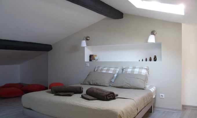 Gambetta Apartment | Top-Rated T3 Duplex with Ocean View in City Center