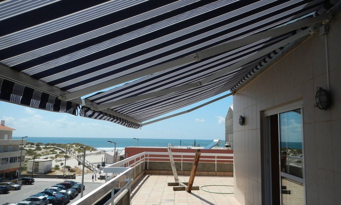 Barra Apartment | Unforgettable T3 Experience in Praia da Barra with Ocean Views