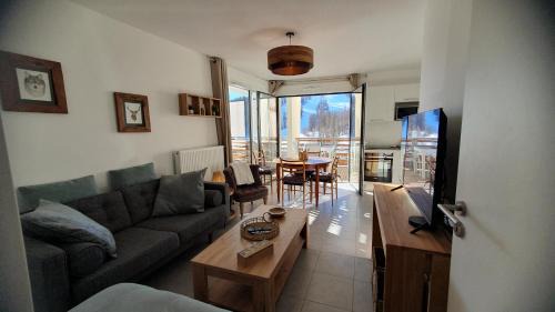 Peone Apartment | Top-Rated T3 Standing Centre Station Valberg for Families