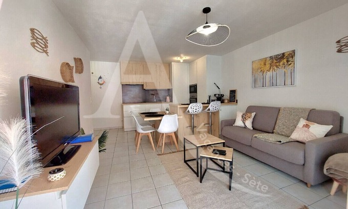 Sete Apartment | Relaxing Retreat with Pool and Spa in Scenic Location