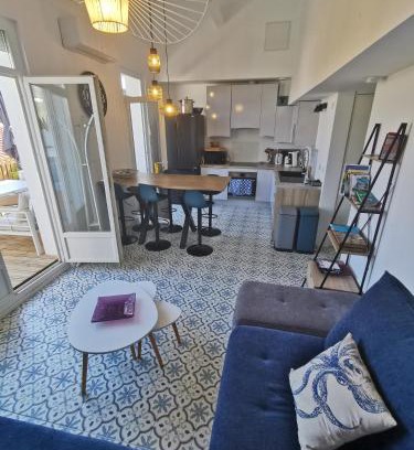 Banyuls-sur-Mer Apartment | Cozy Oceanfront Retreat: T3 Terrasse, 4-Star Comfort