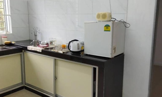 Peserai Pantai House | Budget-Friendly T8 Homestay: Perfect for Family Getaways