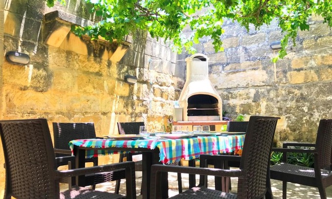 Xewkija House | Family-Friendly Ta'Martin Farmhouse in Xewkija, Gozo