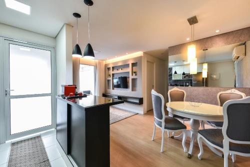 Santo Amaro Apartment | Elegant TA4 Apartment near Expo Transamérica with Pool