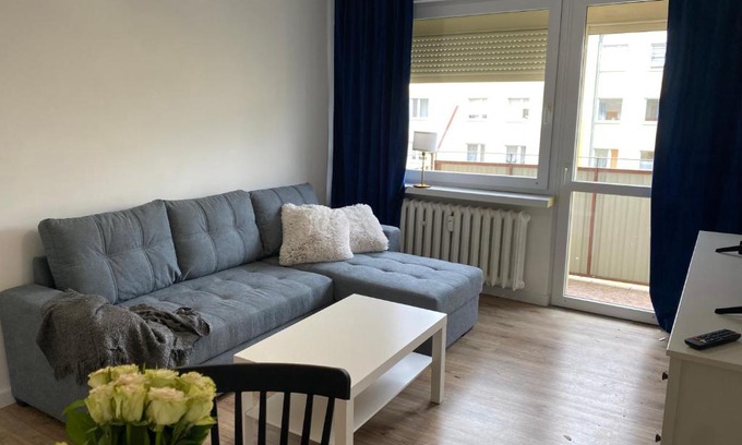 Kedzierzyn Kozle Apartment | Discover Tabago Studio 12: Family-Friendly Escape Rated 9.5