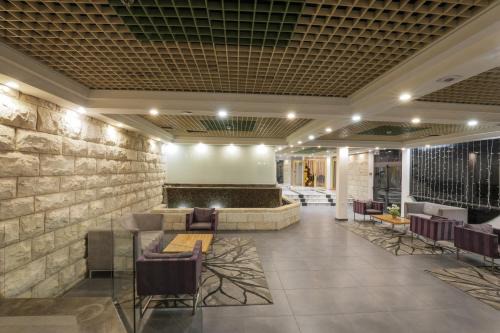 Nazareth Hotel | Discover Comfort at Tabar Hotel with Family-Friendly Amenities