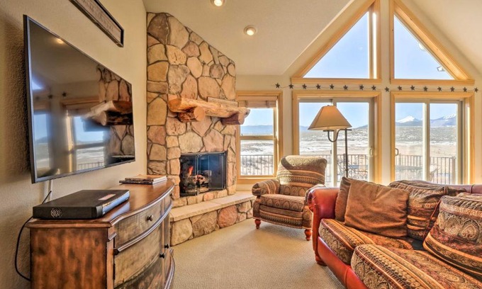 Pole Creek House | Tabernash Townhome: Ideal for Skiing and Outdoor Trails!