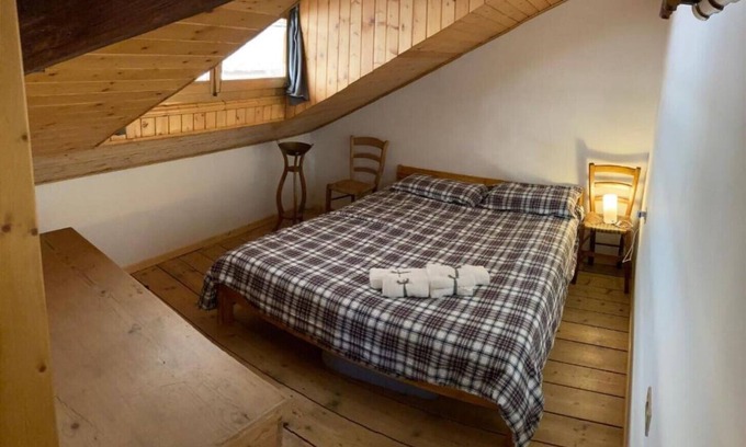 Valle di Cadore Apartment | Discover Tabià delle Volpi: Family & Pet-Friendly Retreat